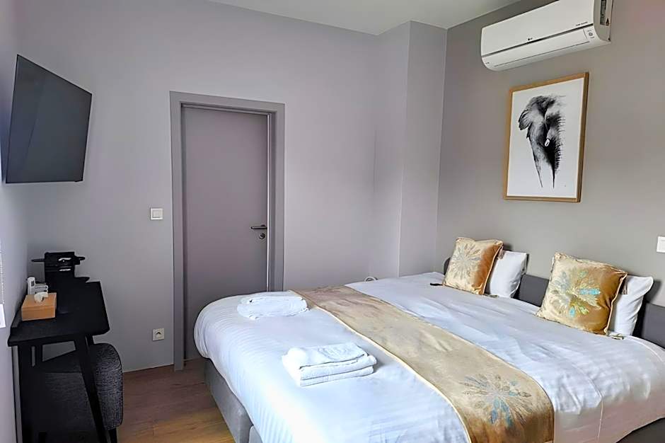 Royal Hotel-Restaurant Bonhomme