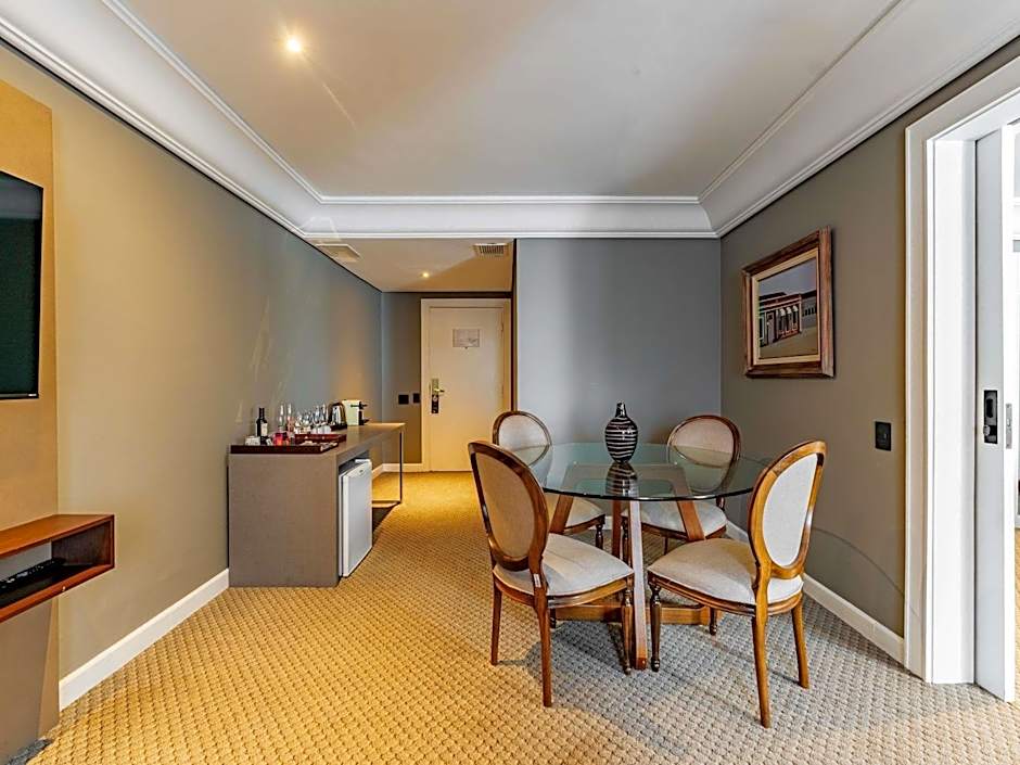 Grand Mercure Curitiba Rayon