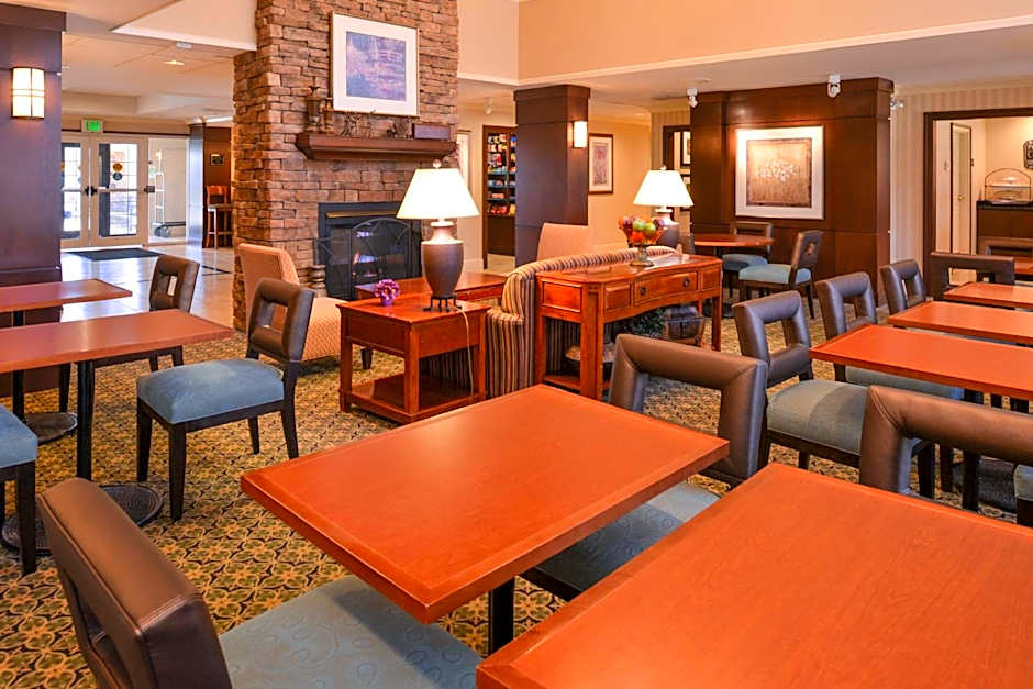 Staybridge Suites Indianapolis-Airport By IHG