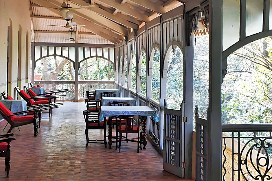 Dune Barr House - Verandah in the Forest