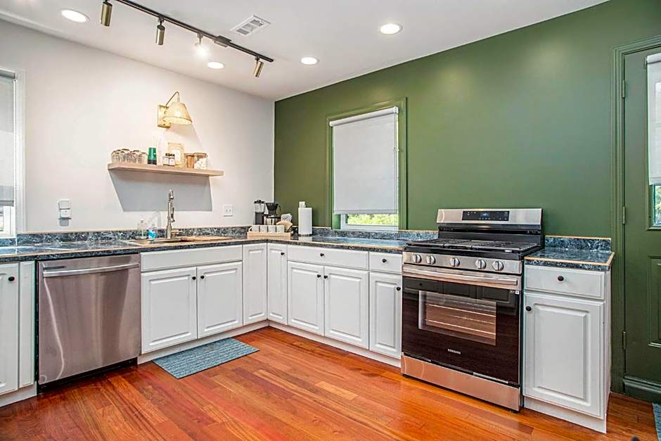 The Neighborhood Hotel Grand Beach