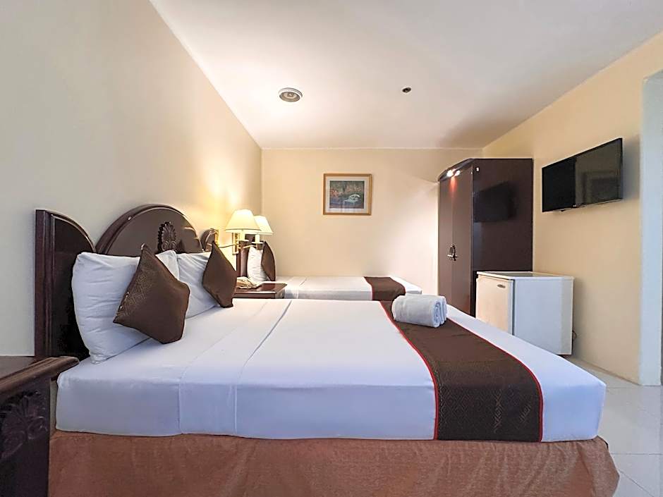 Palladium Suites Hotel