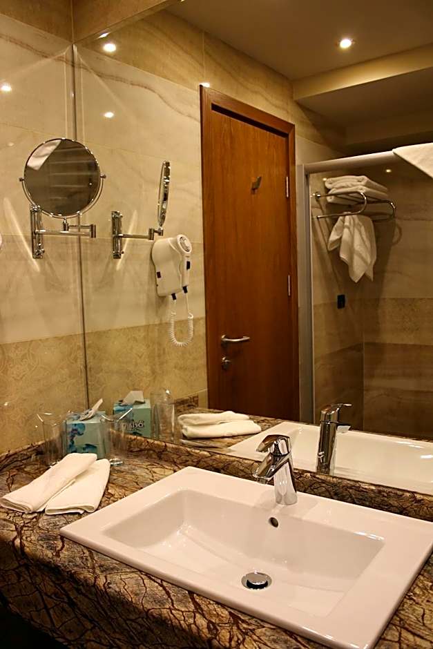 Hotel Golden Tulip Varna