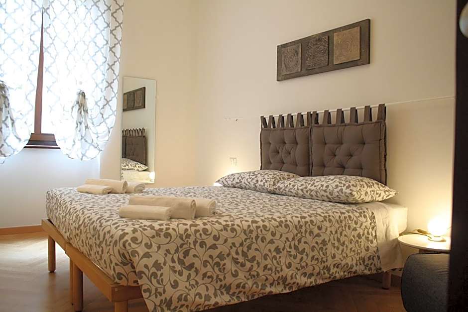 Casa Mia - NO Reception