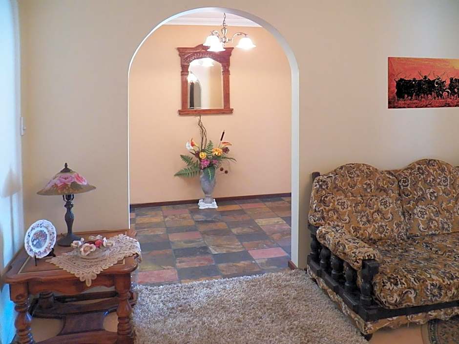 The Spanish Guesthouse, Private Rooms