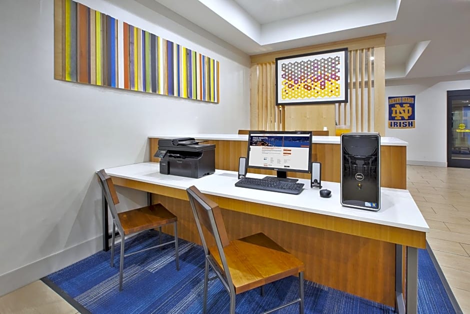 Holiday Inn Express Niles By IHG