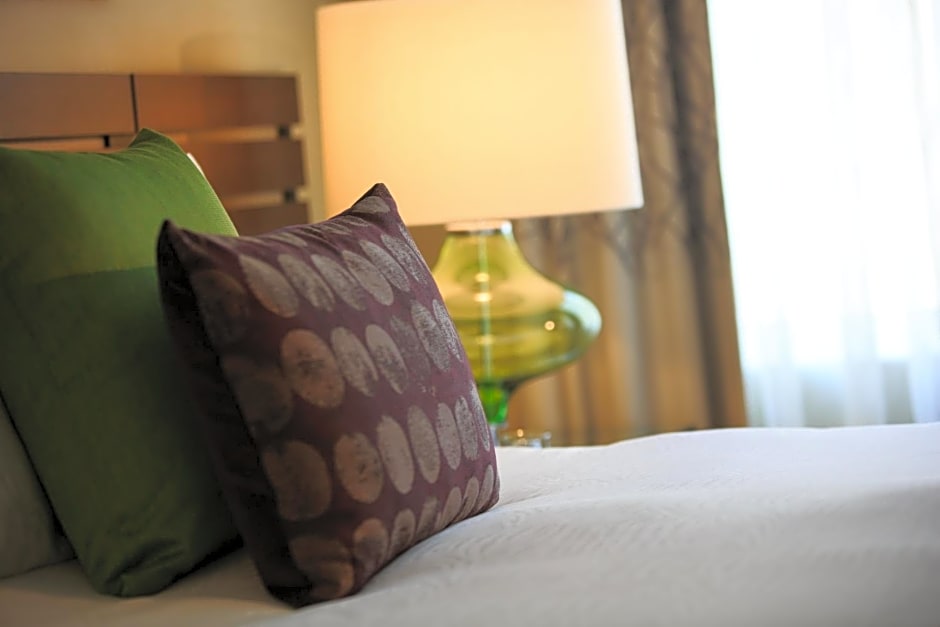 Kimpton Hotel Vintage Seattle, an IHG Hotel