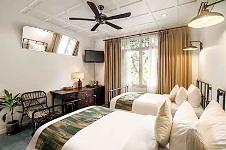 Ahusaka Standard Twin Room