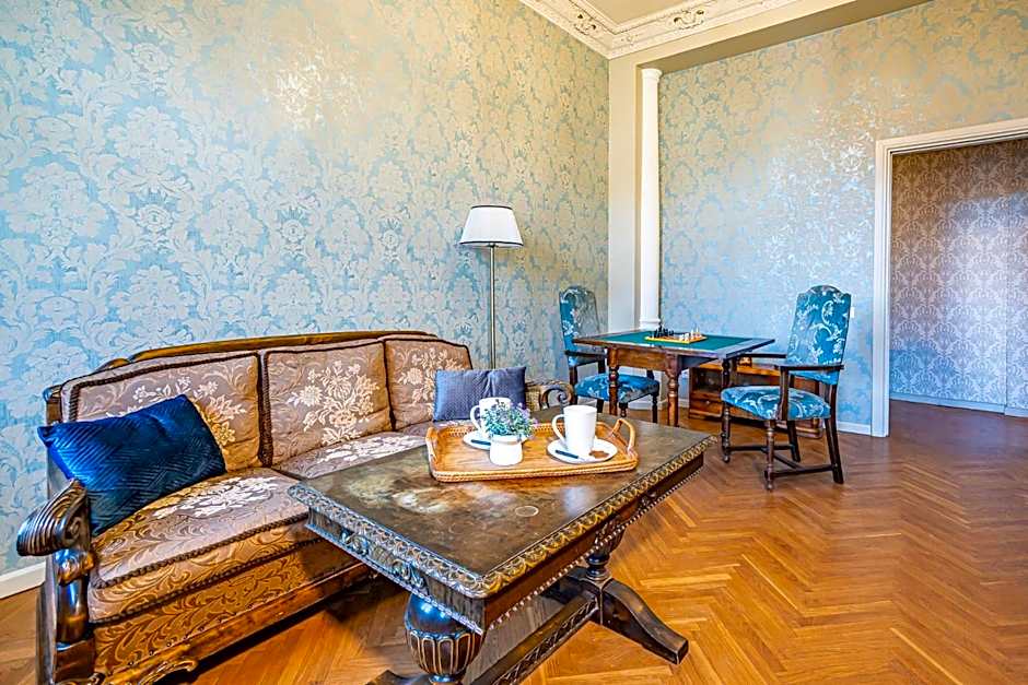 Blue Bird Boutique Hostel - Riga Old Town