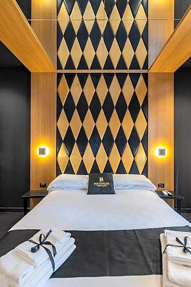 Maximum hub suite&spa