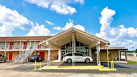 Thunderbird Motel Hillsboro