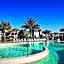 Carriage House Hotel