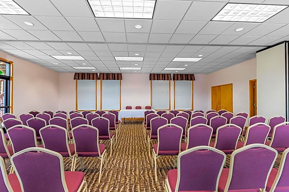 Quality Inn & Suites Vancouver - Hazel Dell