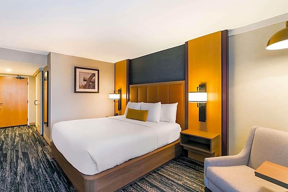 Best Western Premier The Central Hotel & Conference Center