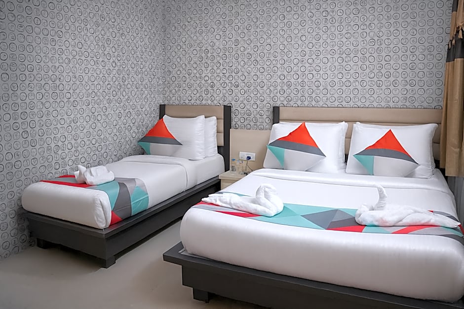 The Sky Comfort - Hotel The Heaven, Dwarka