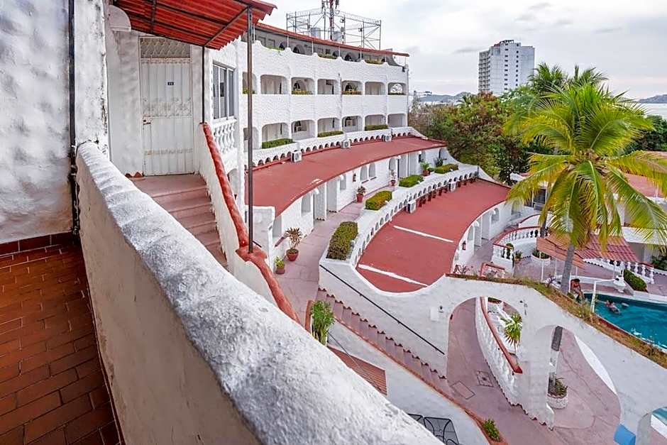 Capital O Pacific Paradise, Acapulco