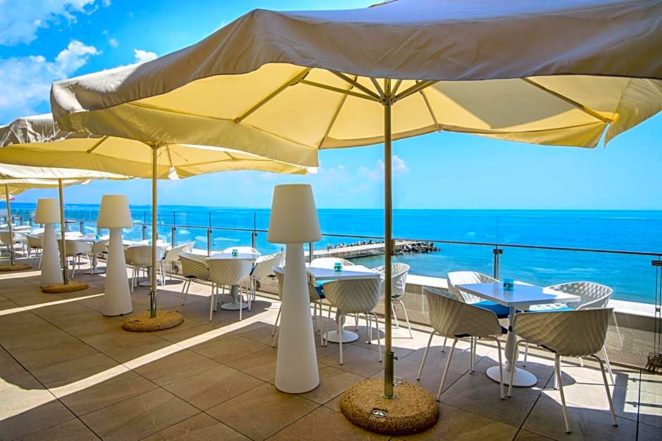 HVD Nympha Hotel - Adults only 18 plus - Private Beach & Free Parking