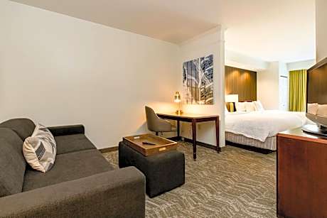 Double Suite with Two Double Beds