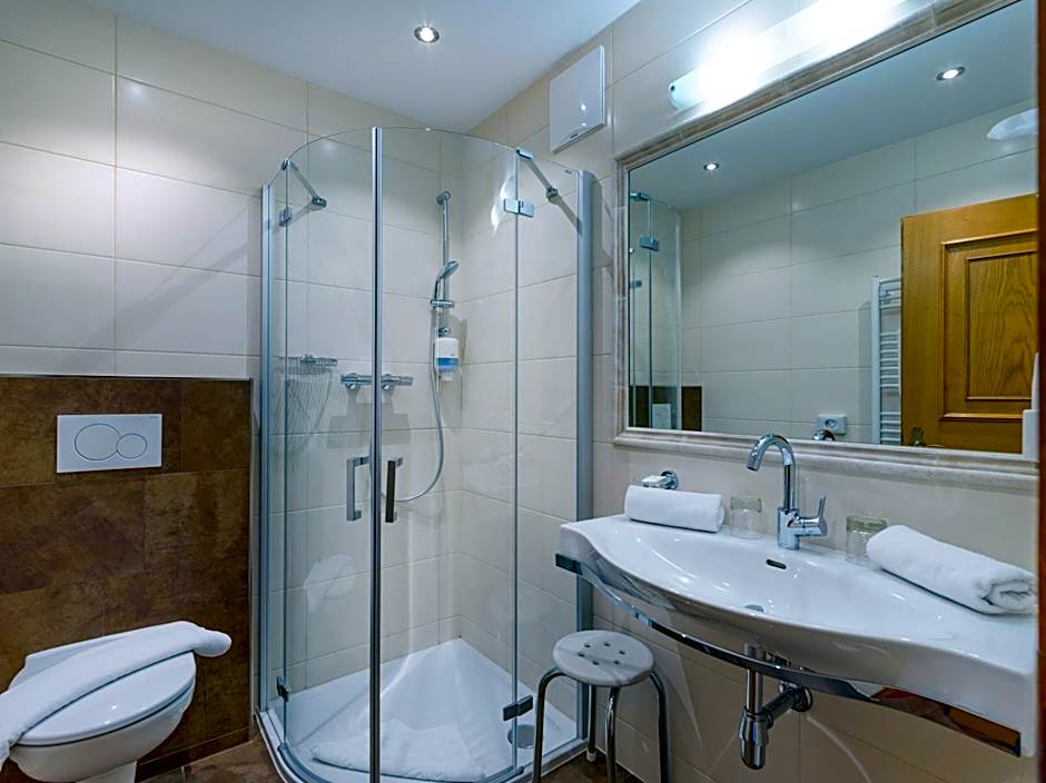 Alpenherz Hotel Garni