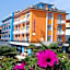 Hotel Crystal