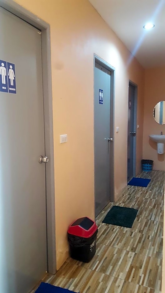 Phatra Hostel