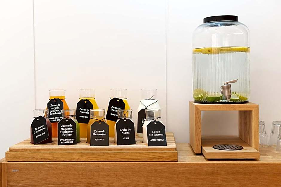 Tres Torres Atiram Hotels