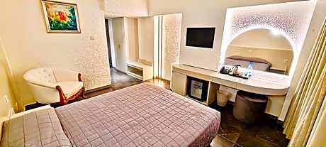 Superior Double Room - Pool View with Balcony