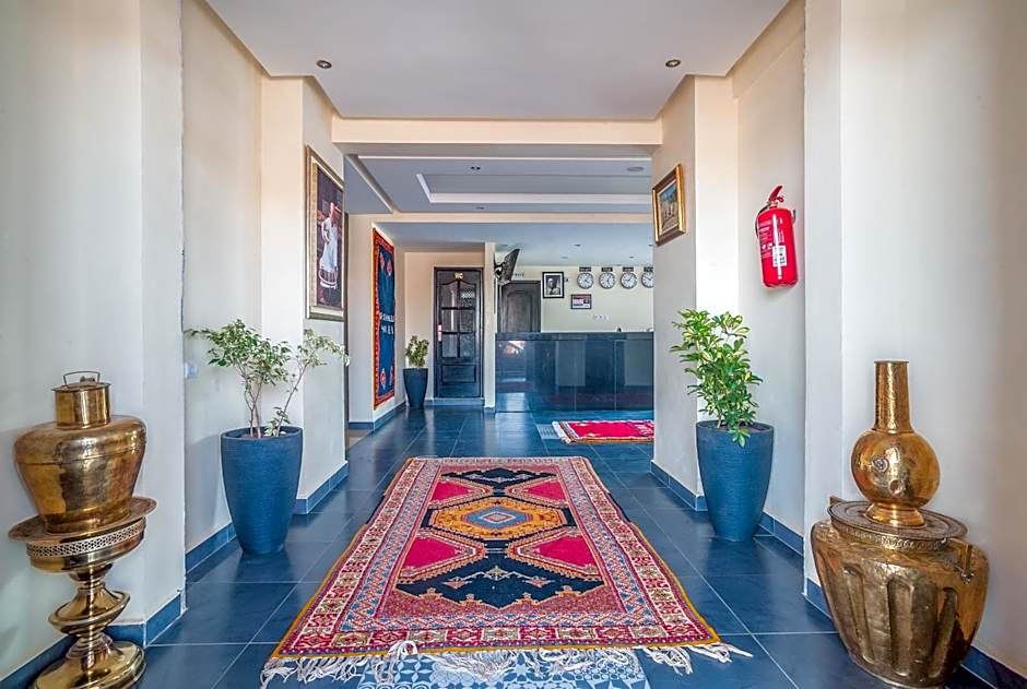 Rose Valley Hotel