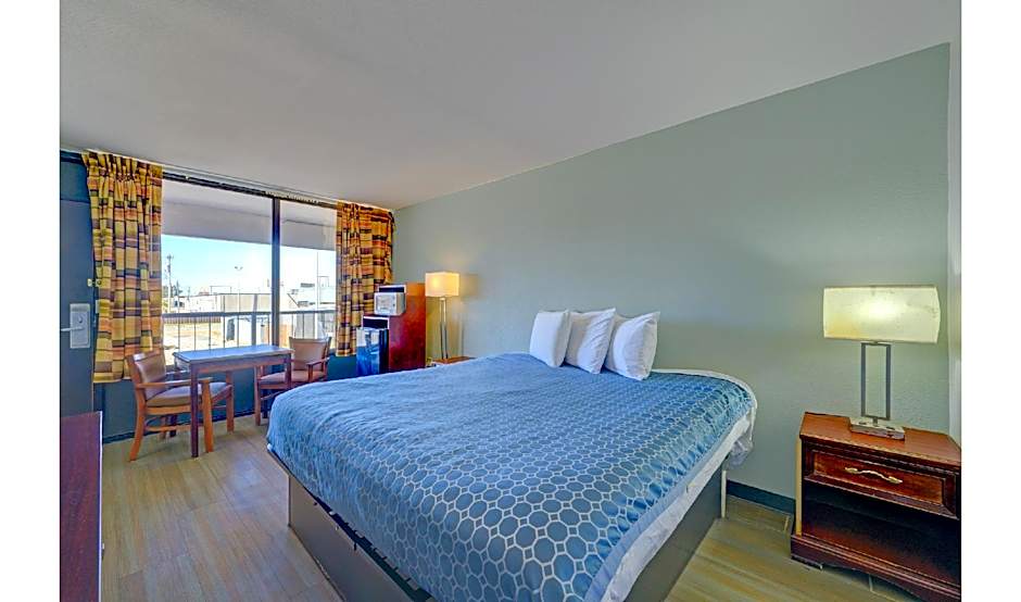 Capital O Travelers Inn Lawton Fort Sill