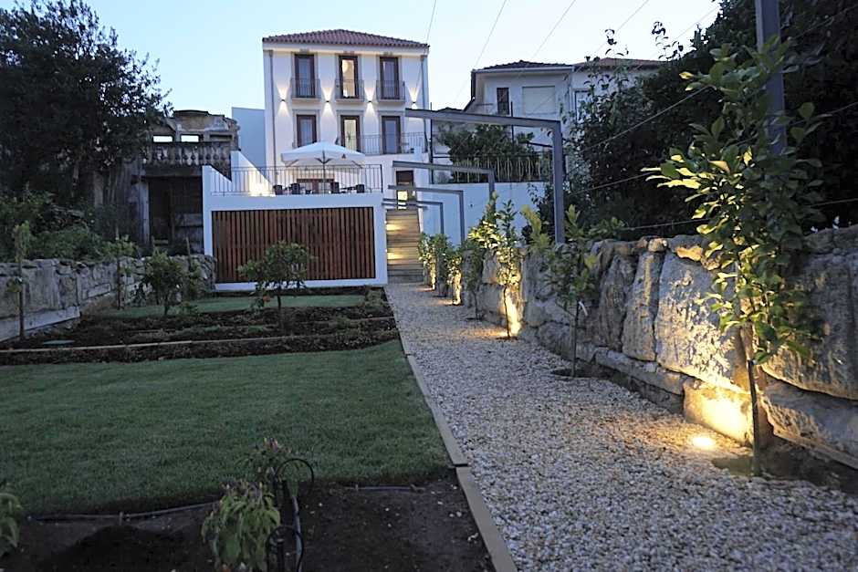 Feira Hostel & Suites