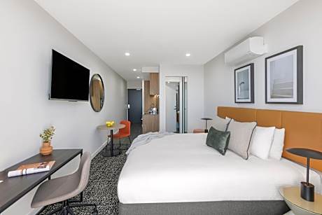 Superior Studio Apartment