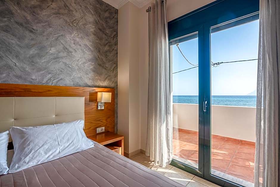 Christina Beach Hotel