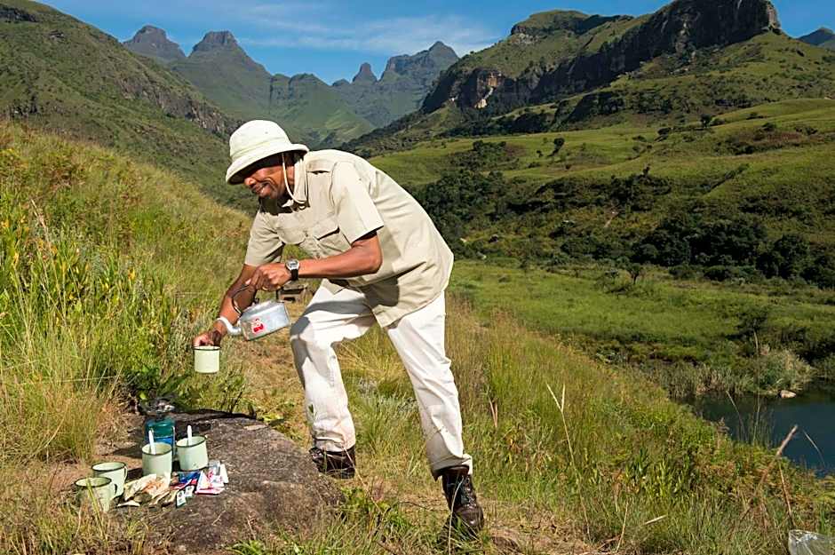 Cathedral Peak Hotel