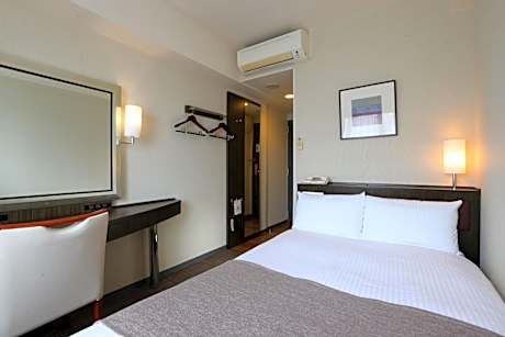Double Room with Small Double Bed - Non-Smoking