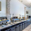 Clarion Inn & Suites Central Clearwater Beach