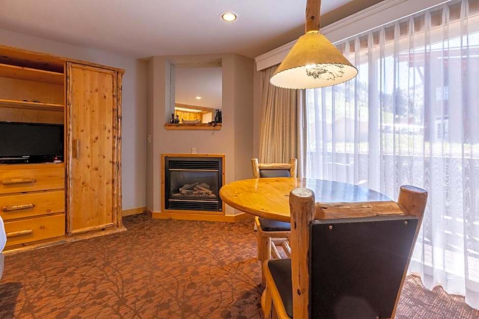 Red Wolf Lodge At Squaw Valley