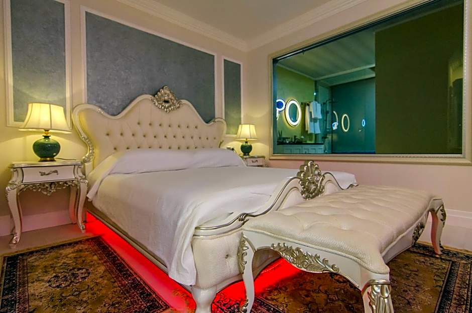 Phoenicia Royal Hotel