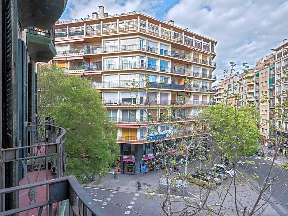 numa I Caja Apartments
