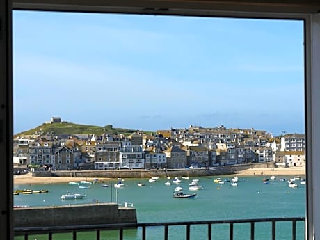 Harbour View House