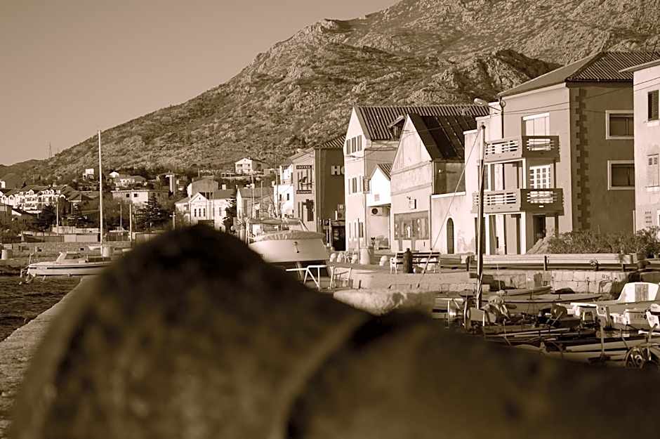 Hotel Palace Vrkljan