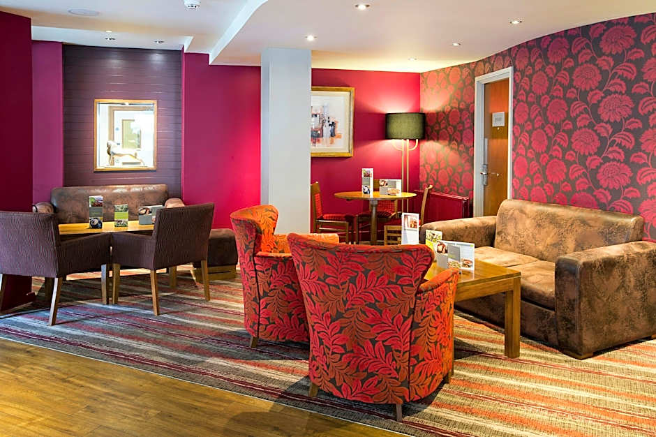 Premier Inn Glasgow City - George Square