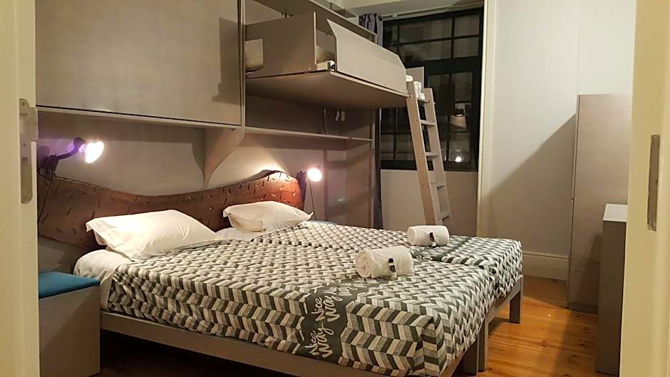 Nice Way Porto Hostel