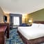 Holiday Inn Express Hotel & Suites Easton By IHG