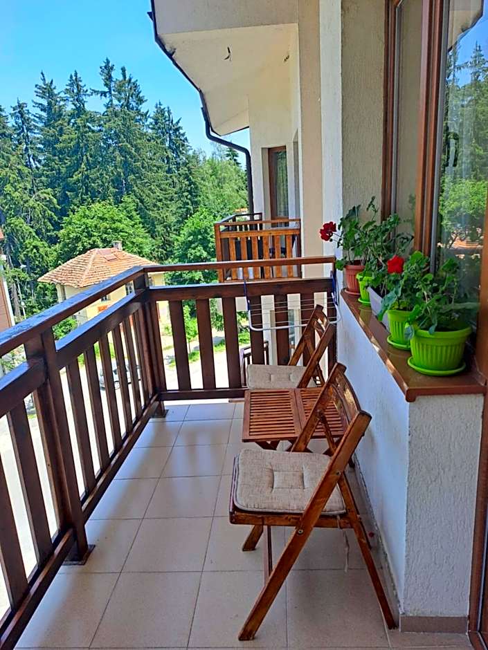 Apartment 322, Villa Park