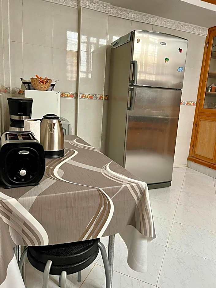 Large 3 Bedrooms Medina center Parking Secure