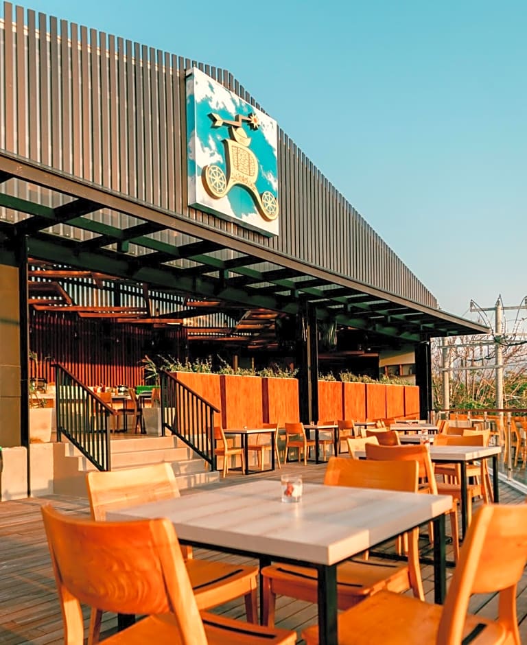 Royal Regantris Trawangan