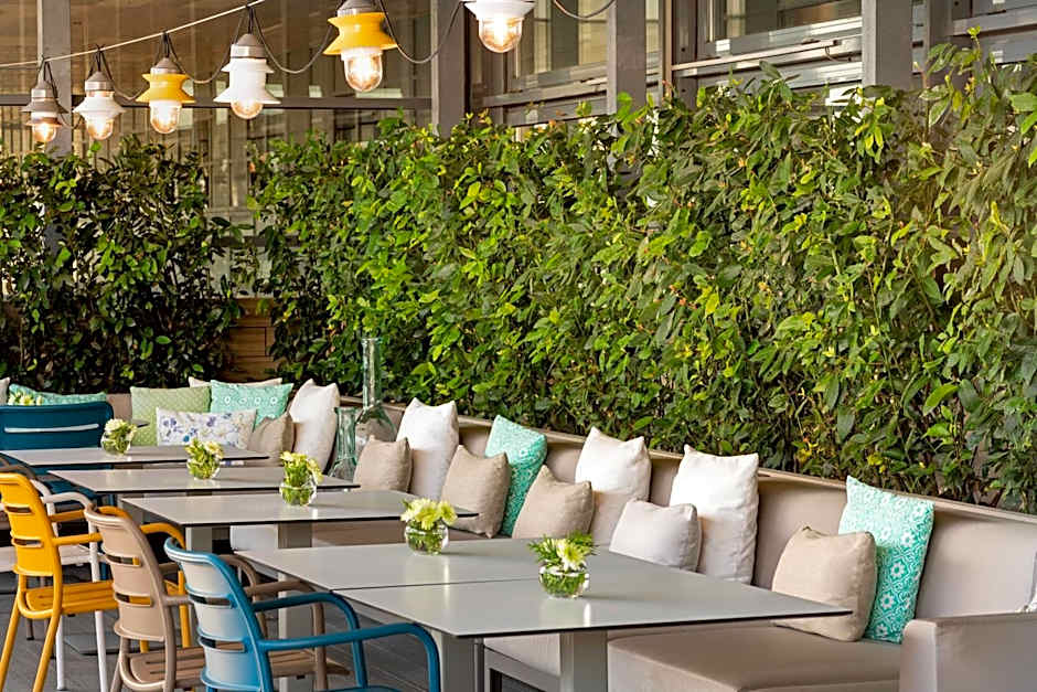 AC Hotel by Marriott Diagonal L´Illa