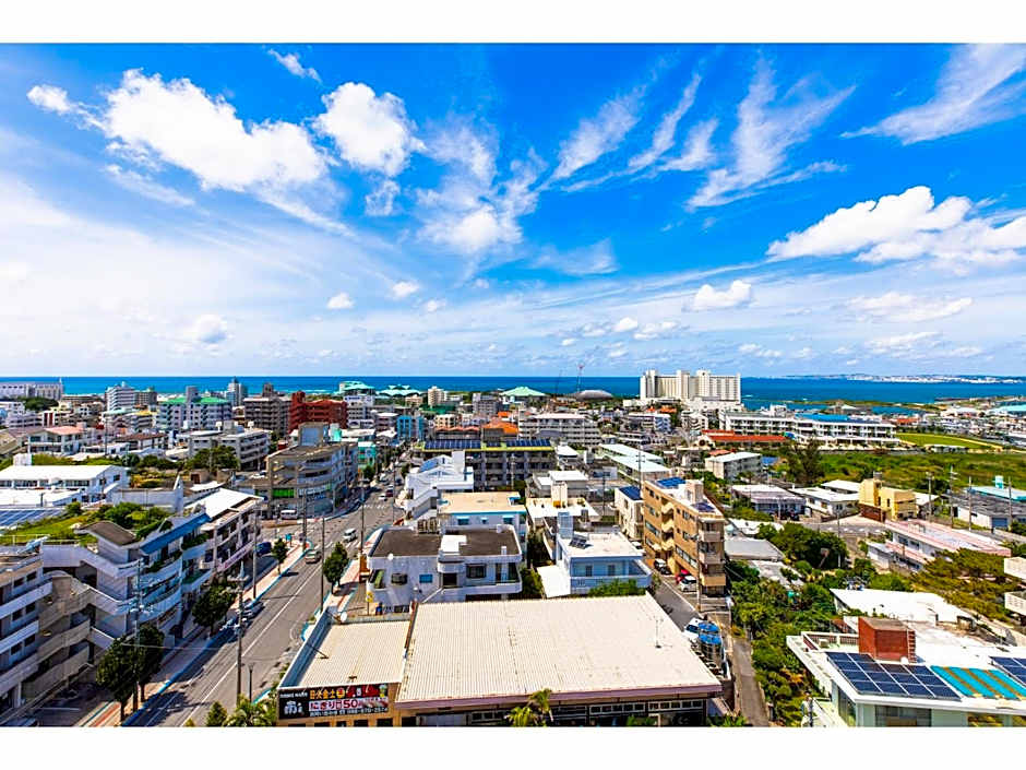 Yenns Marina Inn Mercy