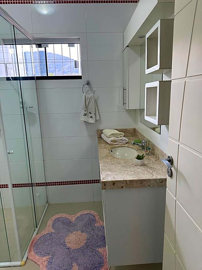 A Casa Dourada Encantada