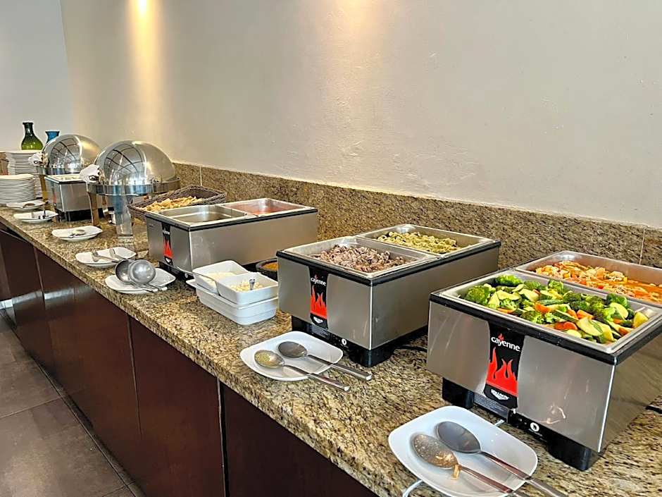 Holiday Inn Guadalajara Patria-Universidad By IHG